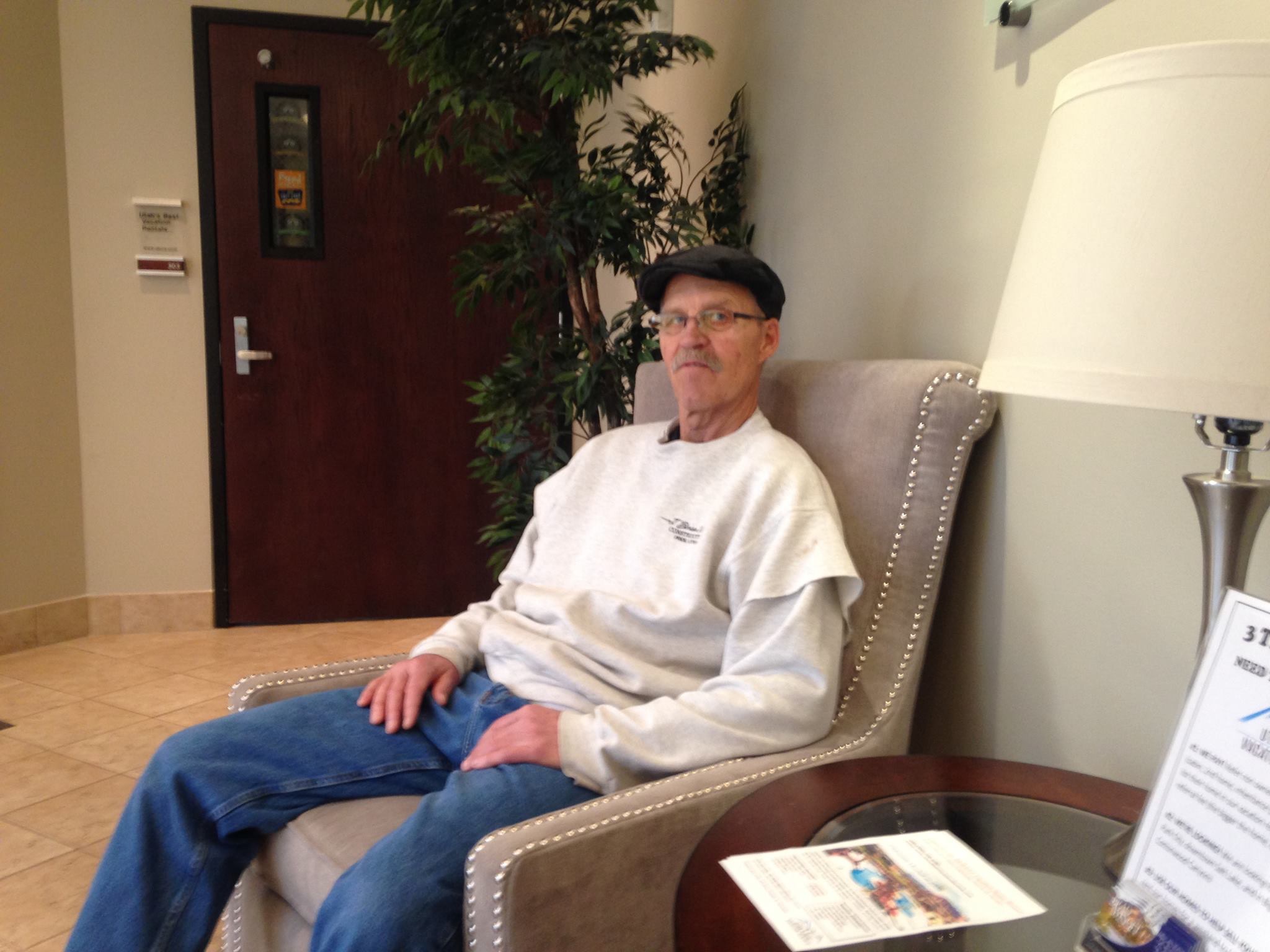 Officials searching for missing Murray man with dementia