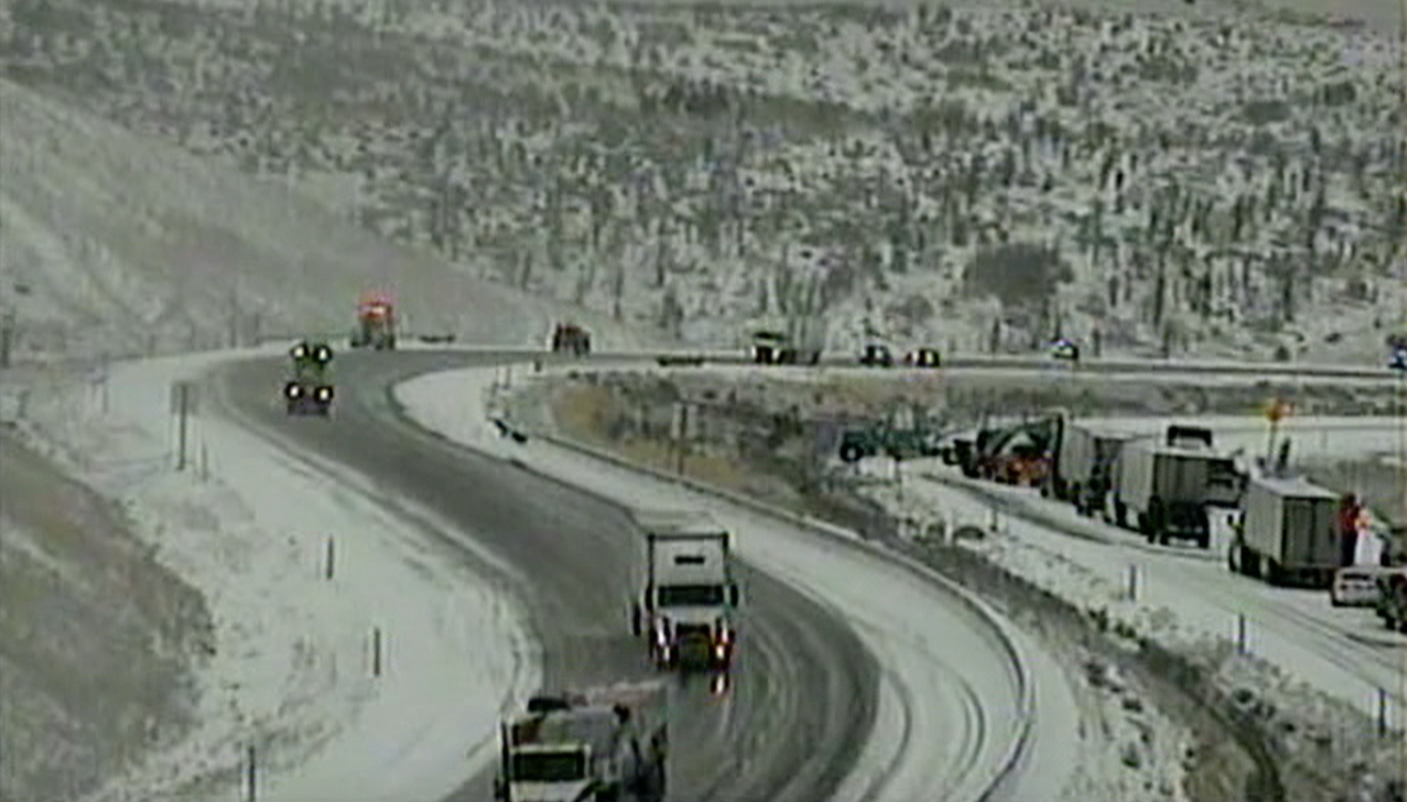 Both directions of I-15 reopen near Beaver after snowy conditions cause closure
