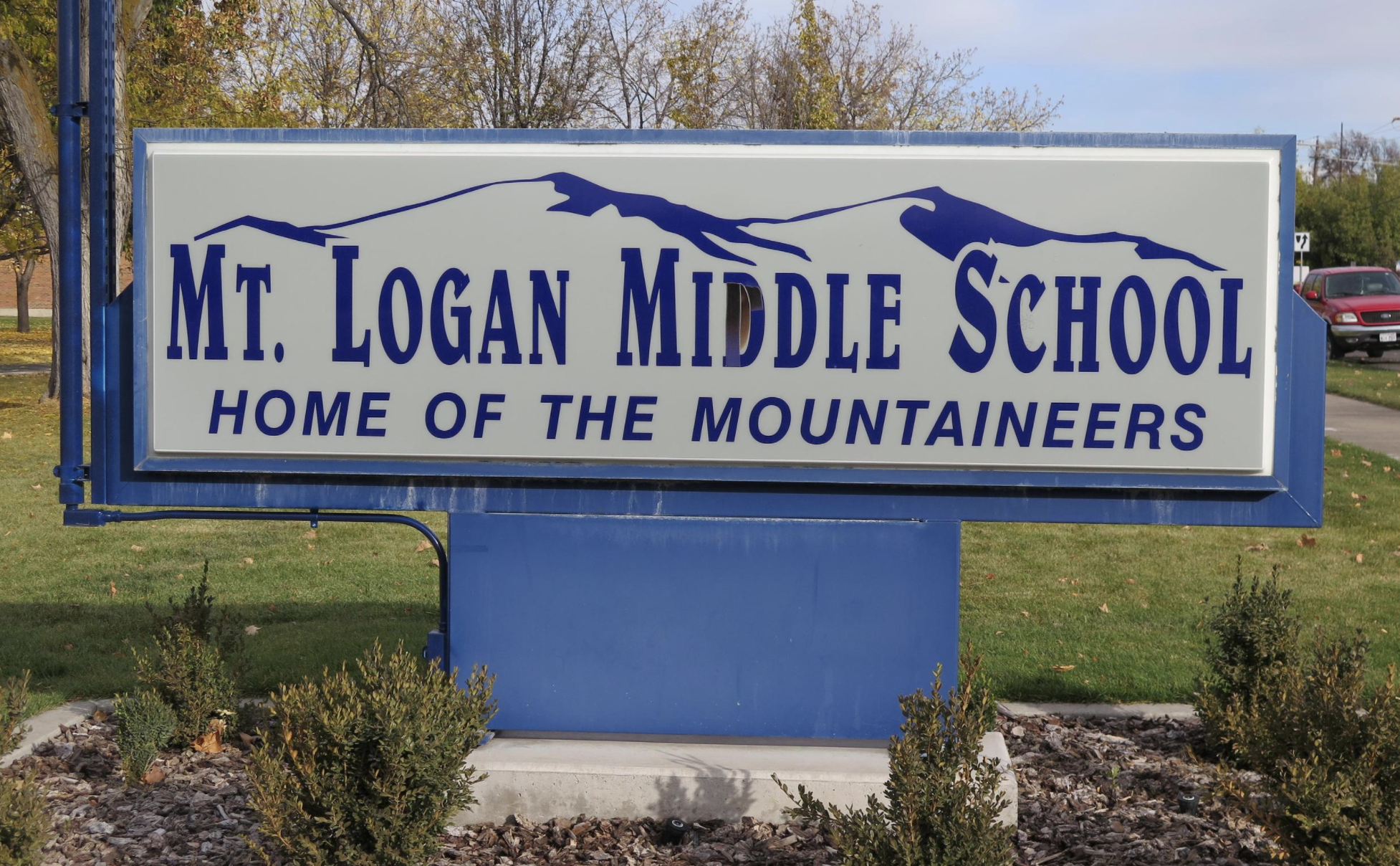 Classes canceled at Mt. Logan Middle School after water main break