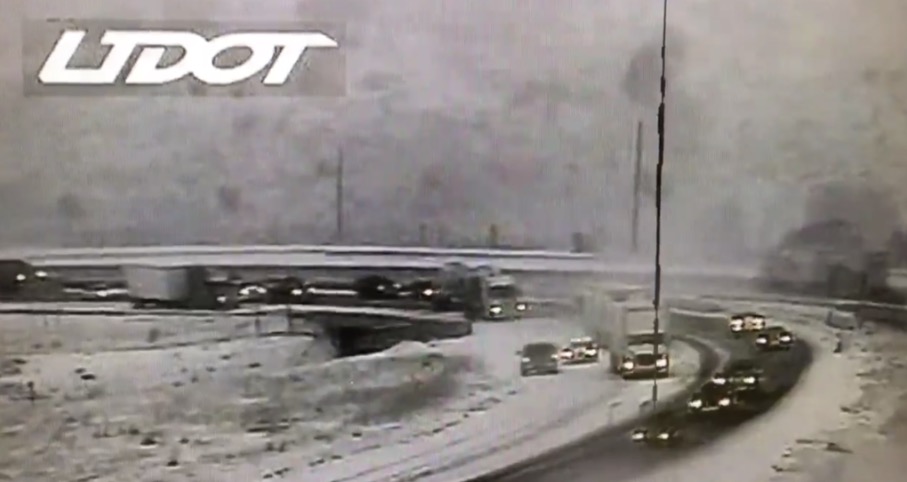Wintry weather causes traffic delays throughout Utah