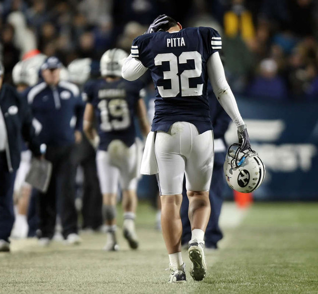 Former BYU football TE Dennis Pitta released by Baltimore Ravens