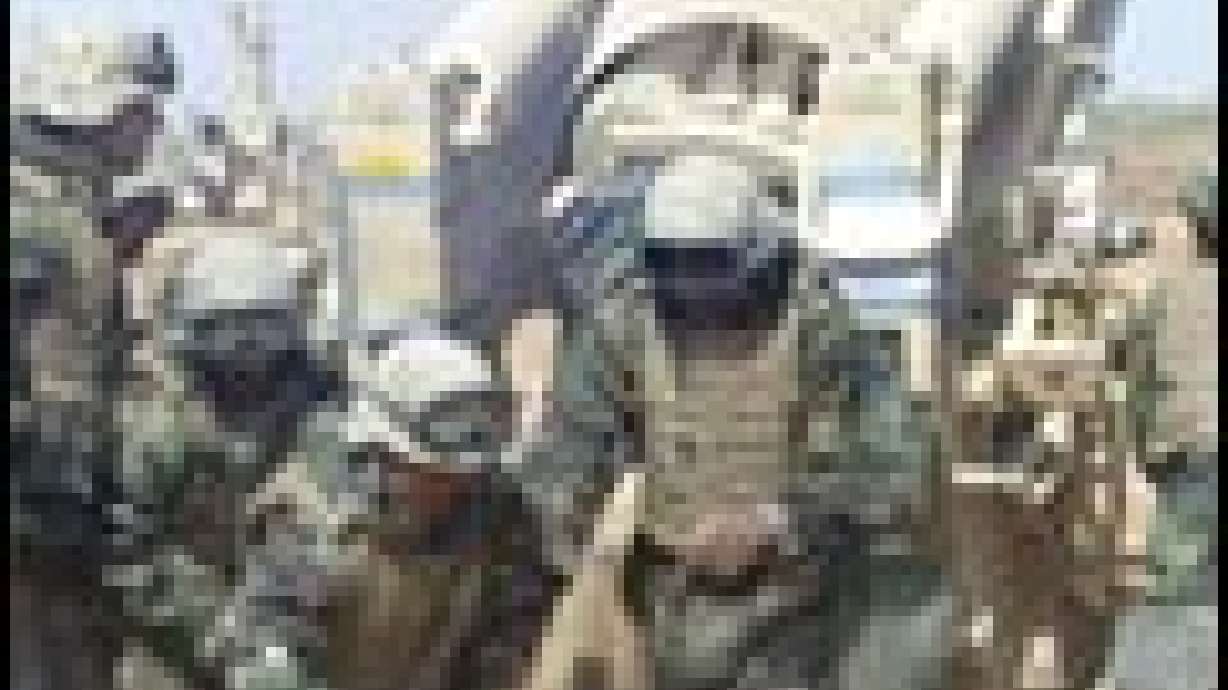U.S., Republican Guard Fight Near Baghdad