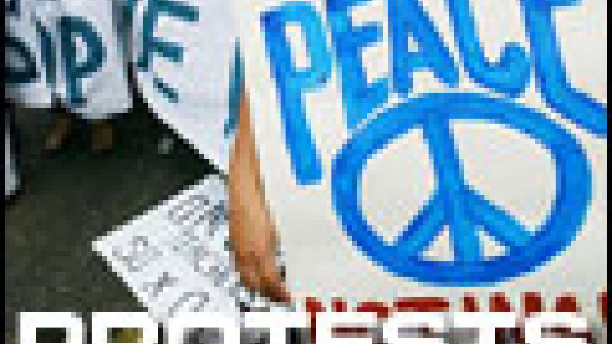 Anti-War, Pro-Troops Rallies Continue