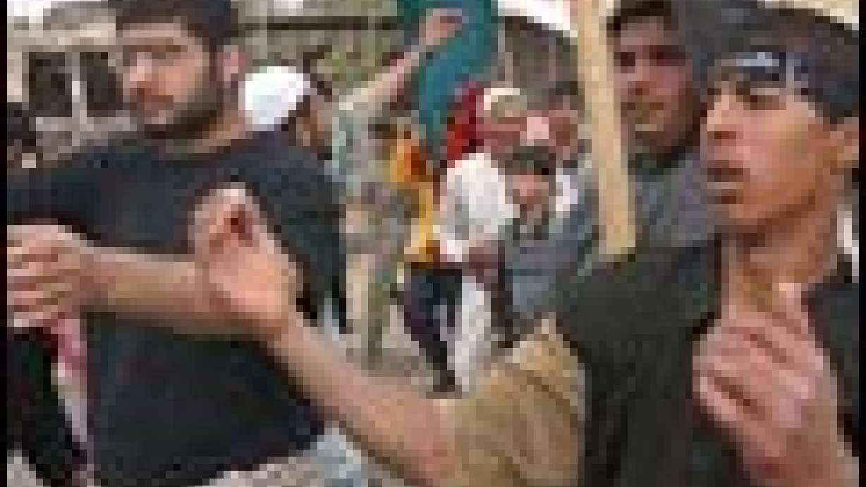 Iraq's Shiites Divided on New Government