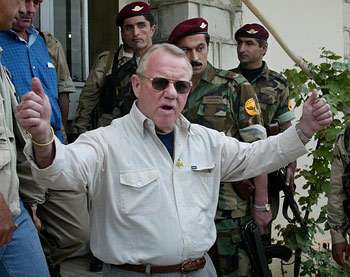 Saddam's Lieutenant Captured; Pilgrimage Underway