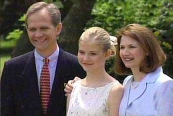Bush Signs Amber Alert Bill