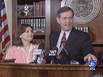 Governor Leavitt Prepares for Washington