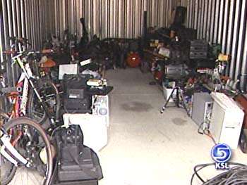 Man Arrested for Selling Stolen Items on eBay