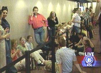 Fans Preparing for Finale of Friends