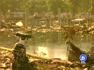 Asia Tsunami Death Toll Soars Past 77,000