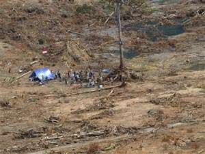 World Leaders Open Tsunami Aid Summit