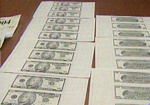 Police Catch Counterfeiter