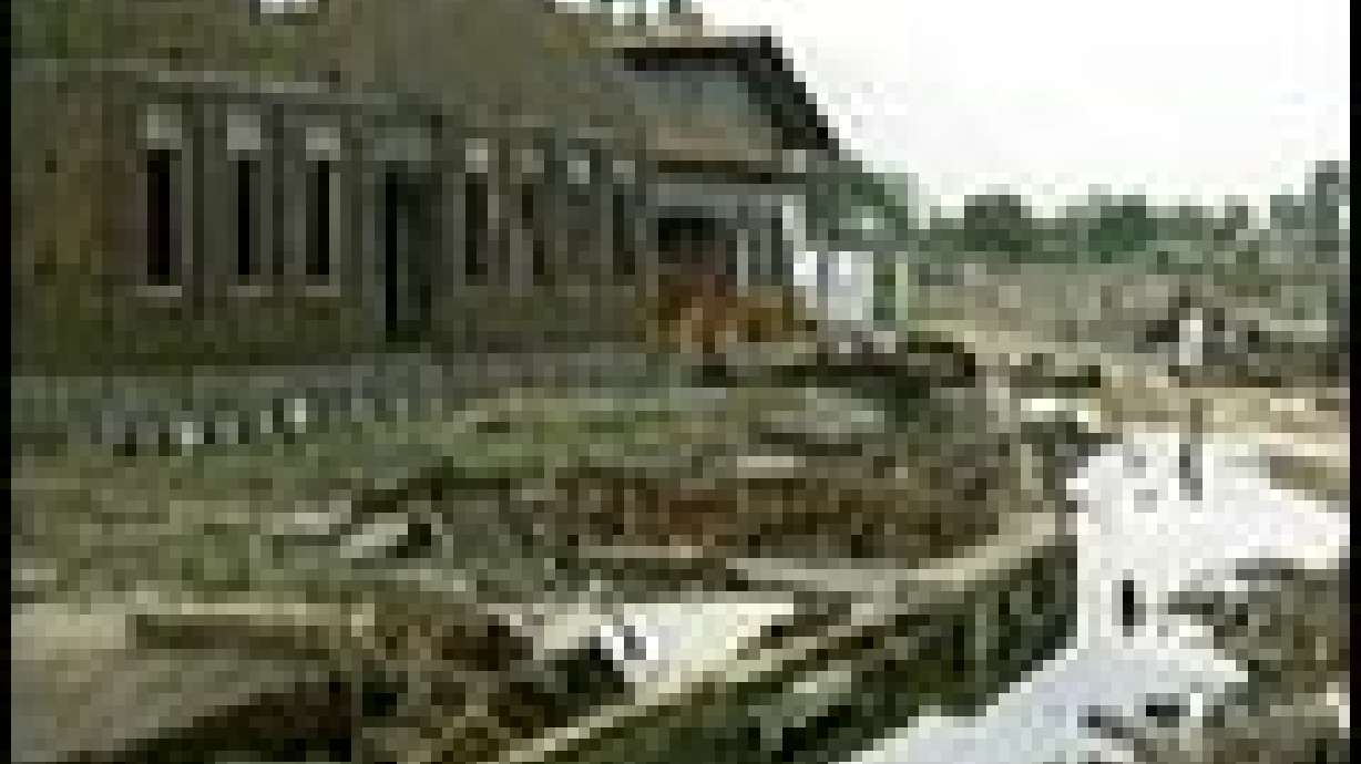 Indonesia Ups Tsunami Death Toll by 7,000