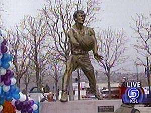 Stockton Statue Unveiled
