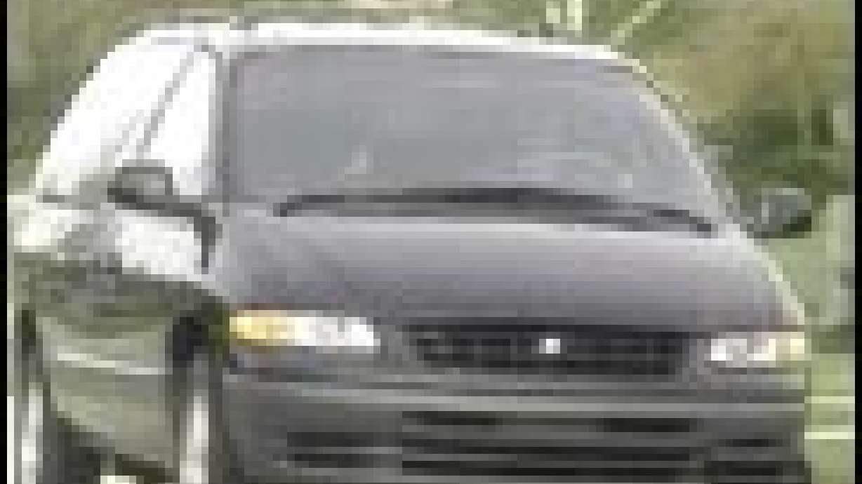 Chrysler Announces Minivan Recall