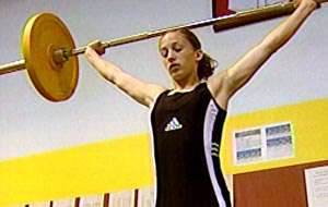 Teen Weightlifter Wins Nationals