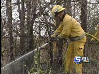 Draper Wildfire Threatens Home