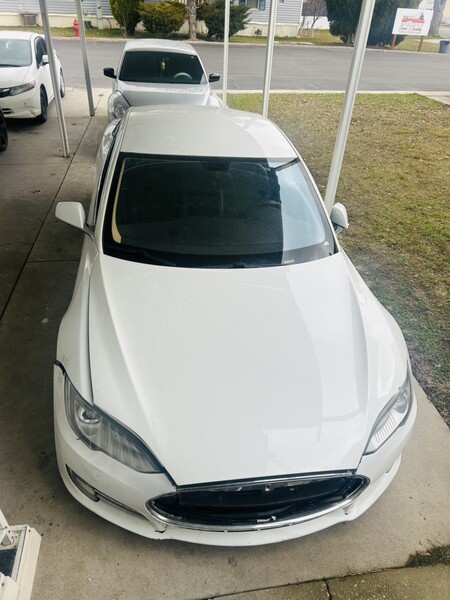 2013 TESLA MODEL S 60 kWh Battery