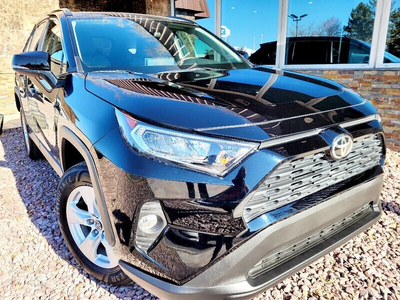 2019 Toyota RAV4 XLE