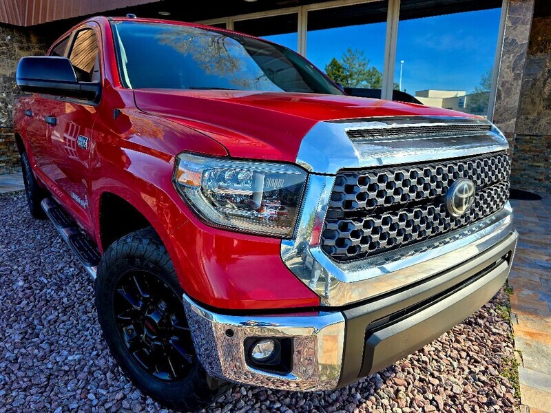 2018 TOYOTA TUNDRA SR5