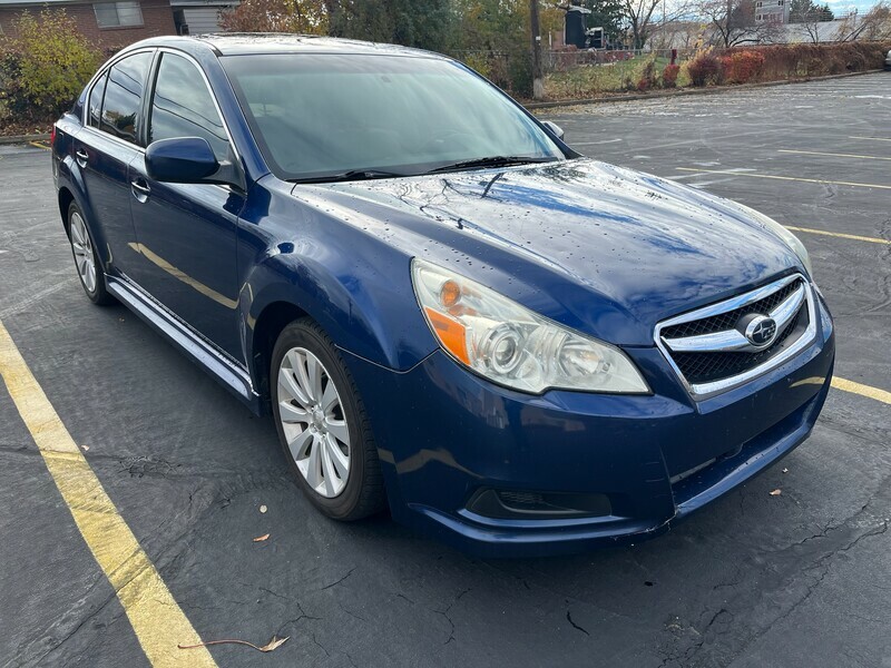 2010 Subaru Legacy 2 5i Limited