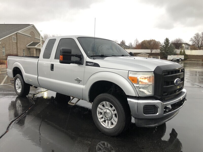2011 FORD F250 SUPER DUTY XL