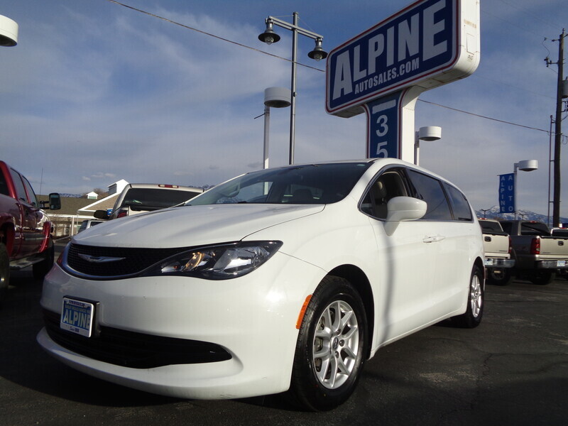 2017 Chrysler Pacifica LX