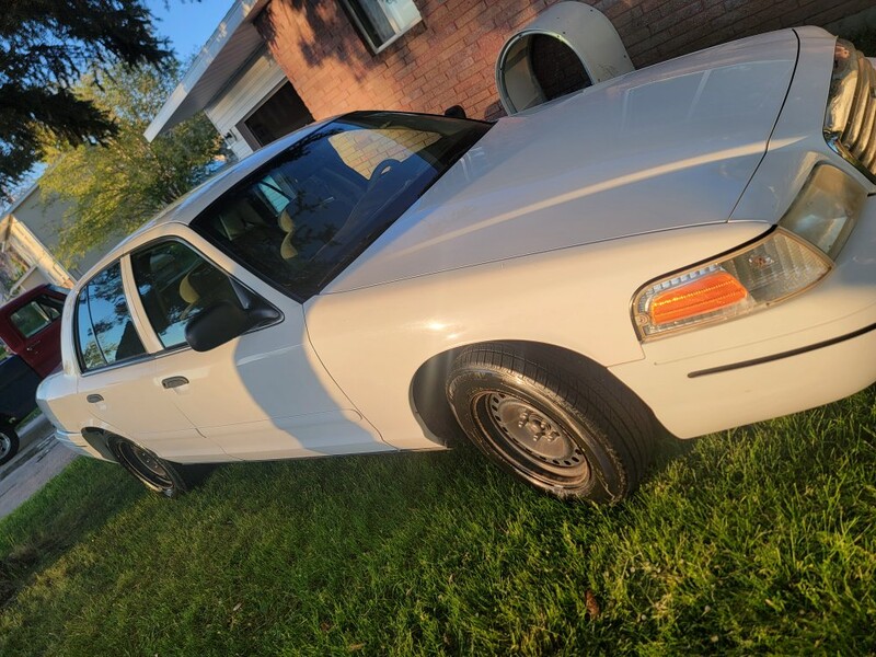 2000 Ford Crown Victoria Base $3,000 in Brigham City, UT | KSL Cars