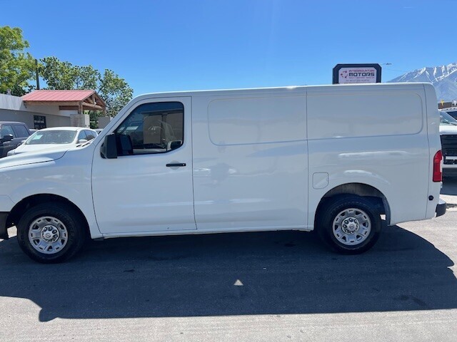 2015 NISSAN NV 1500 SV