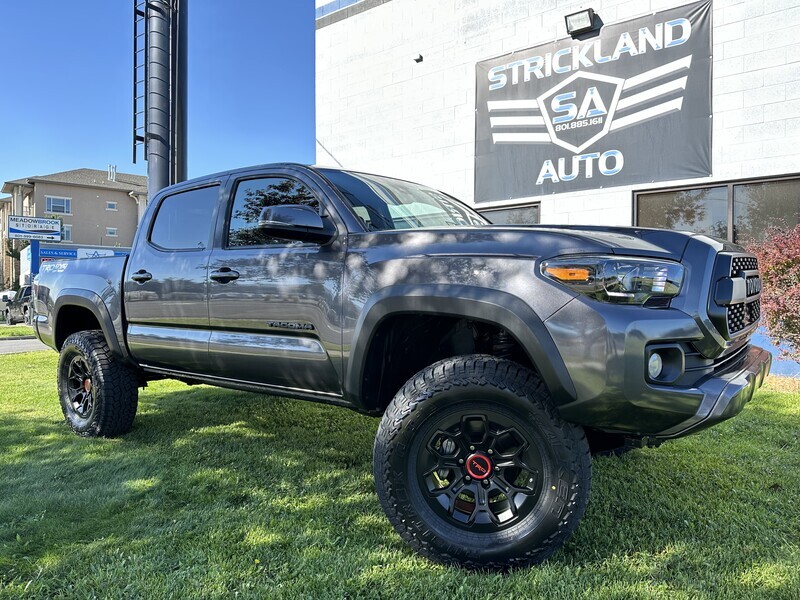 2021 Toyota Tacoma TRD Off-Road