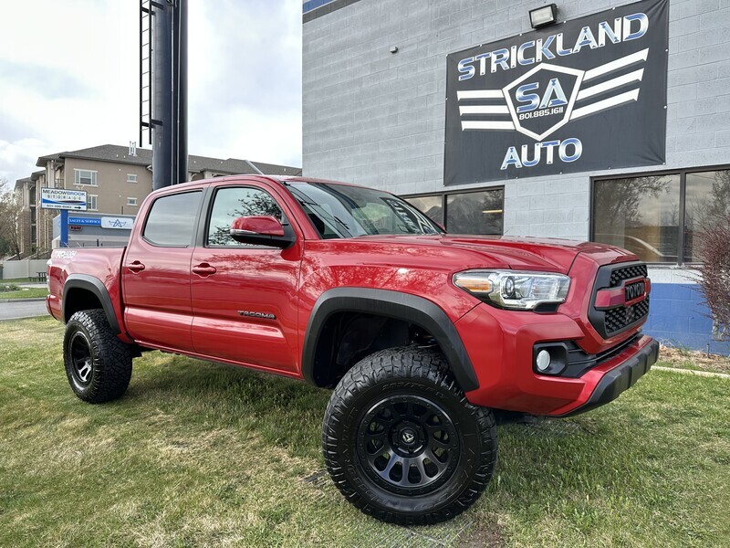 2022 Toyota Tacoma TRD Off-Road