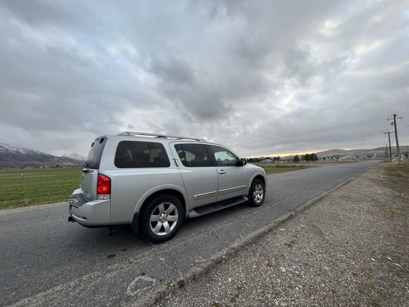 2012 Nissan Armada SL