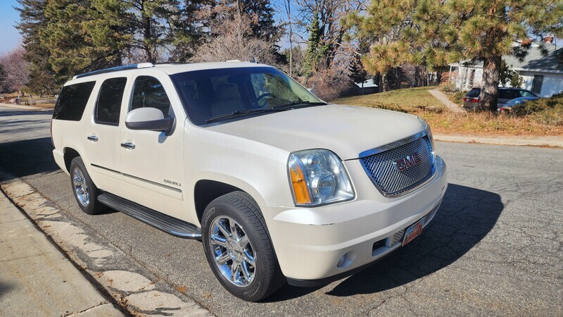 2011 GMC Yukon XL Denali $10,500 in Bountiful, UT | KSL Cars