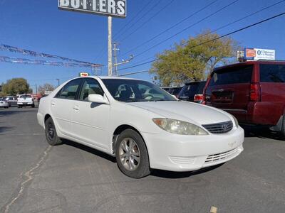 2005 TOYOTA CAMRY LE V6