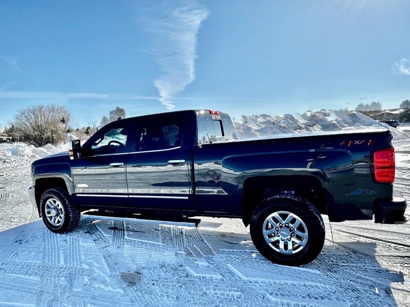 2019 Chevrolet Silverado 3500HD High Country 66,000 in Pinedale, WY