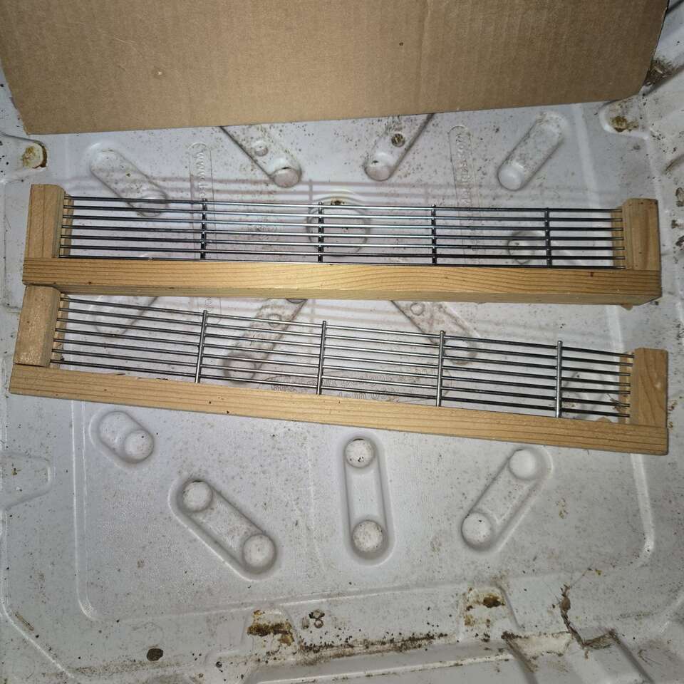 mouse guards for beehives