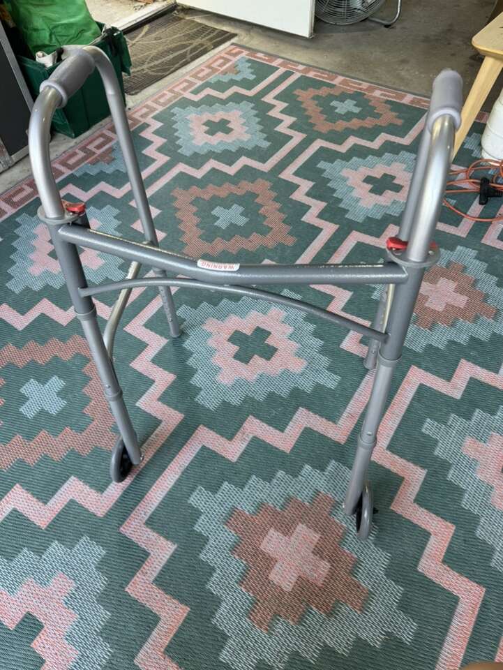 Drive 2 Wheel Walker