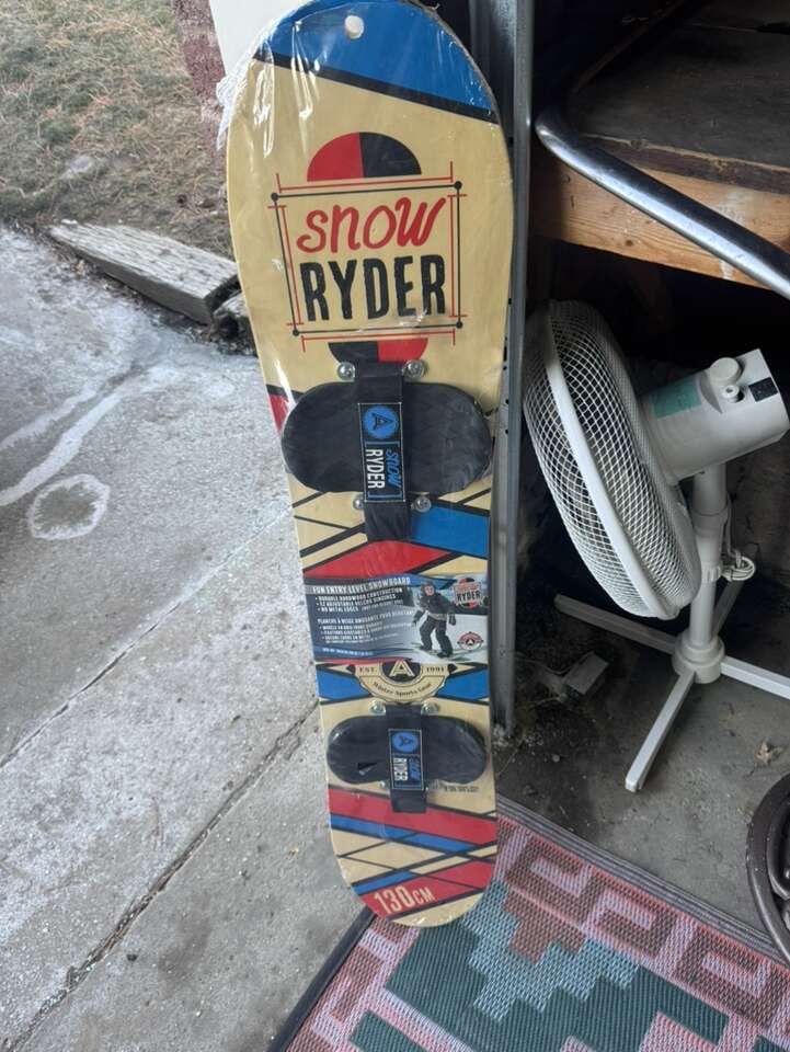 New! Snow Ryder Winter Sports Backyard Snowboard