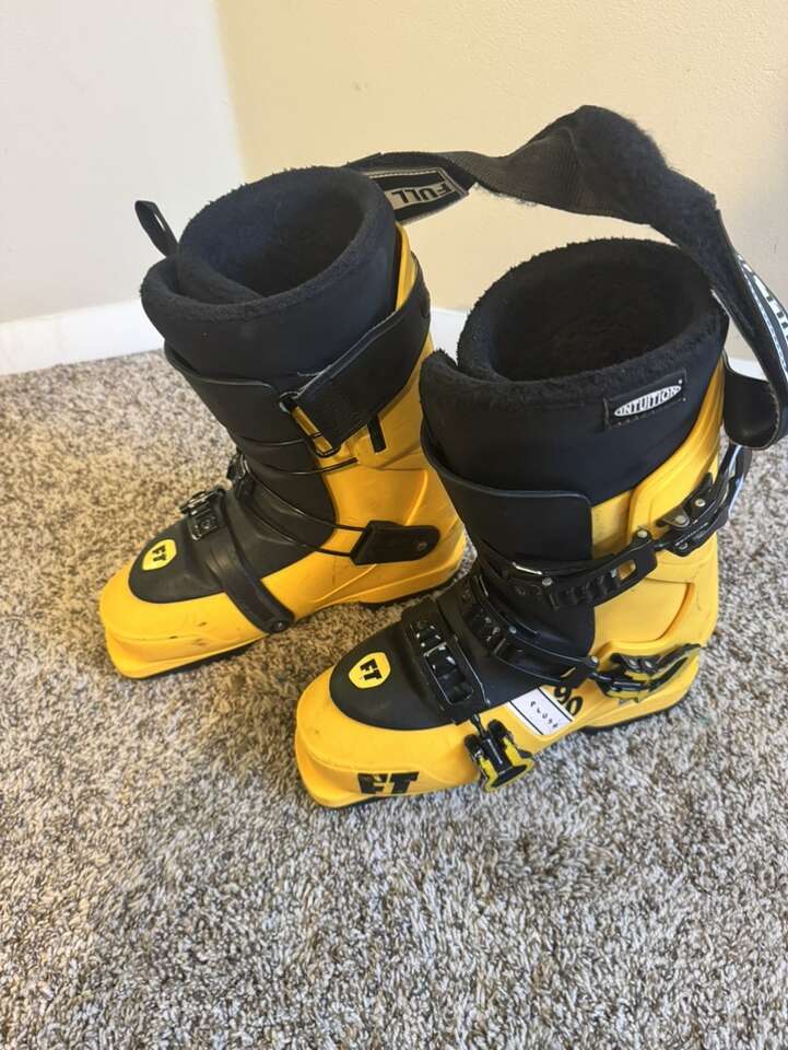 Find Full Tilt Ski Boots For Sale | ksl.com