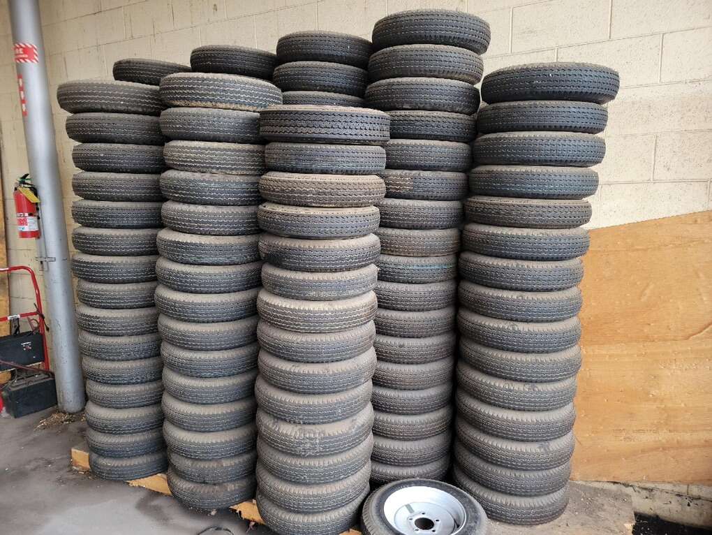 Tires & Wheels Auto Parts and Accessories