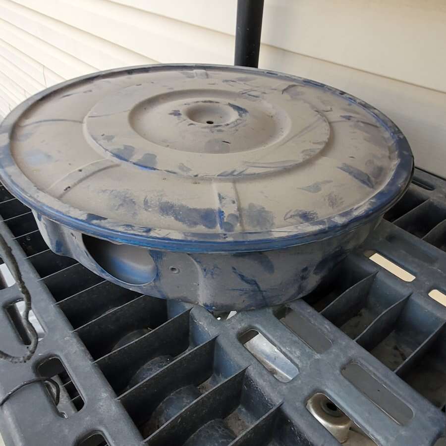 Ford 60s v8 Air Cleaner