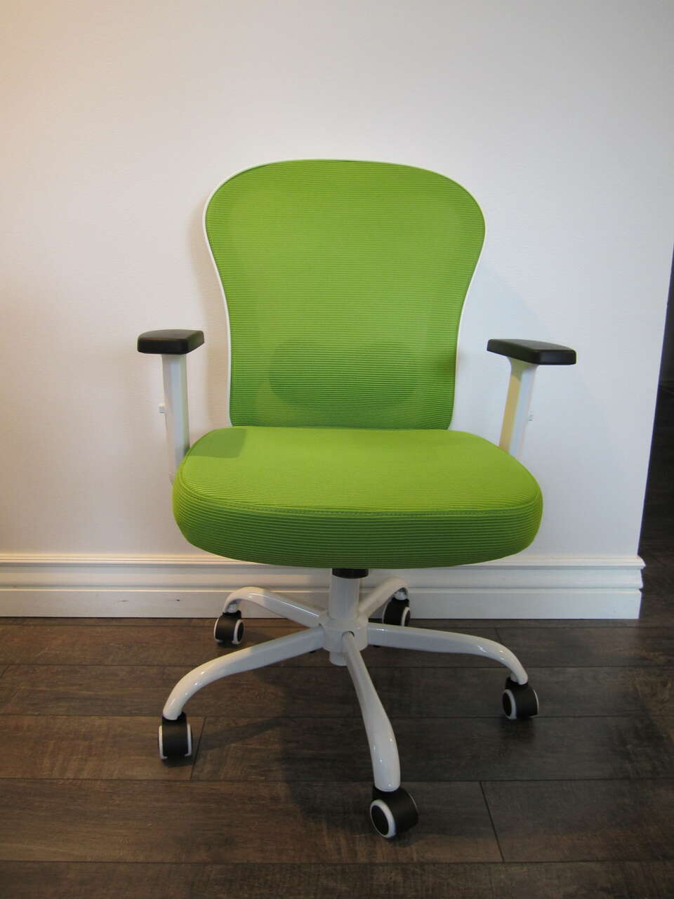 NEW Lime Green Gaming Office Chair Furniture