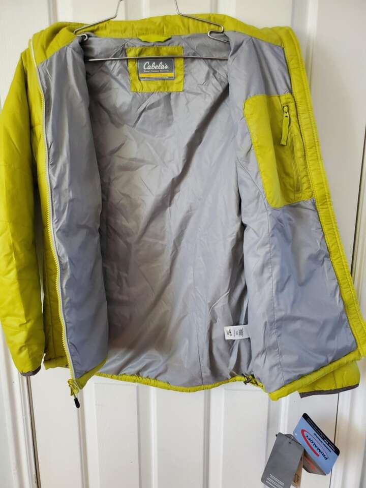 New Cabela's water resistant women's size Large
