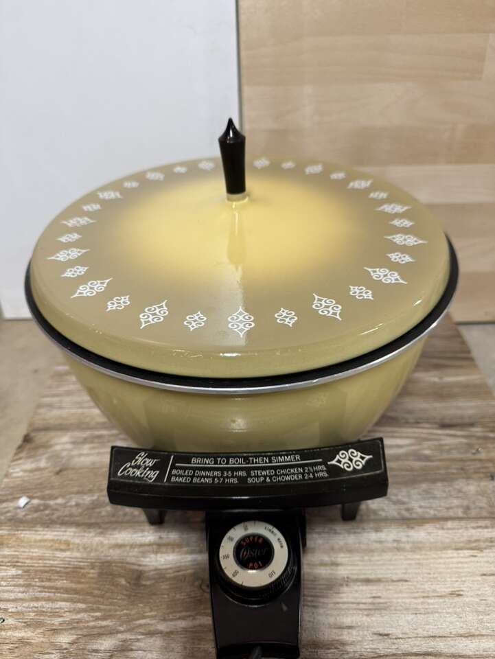 Vintage Oster Brown And Simmer Super Pot