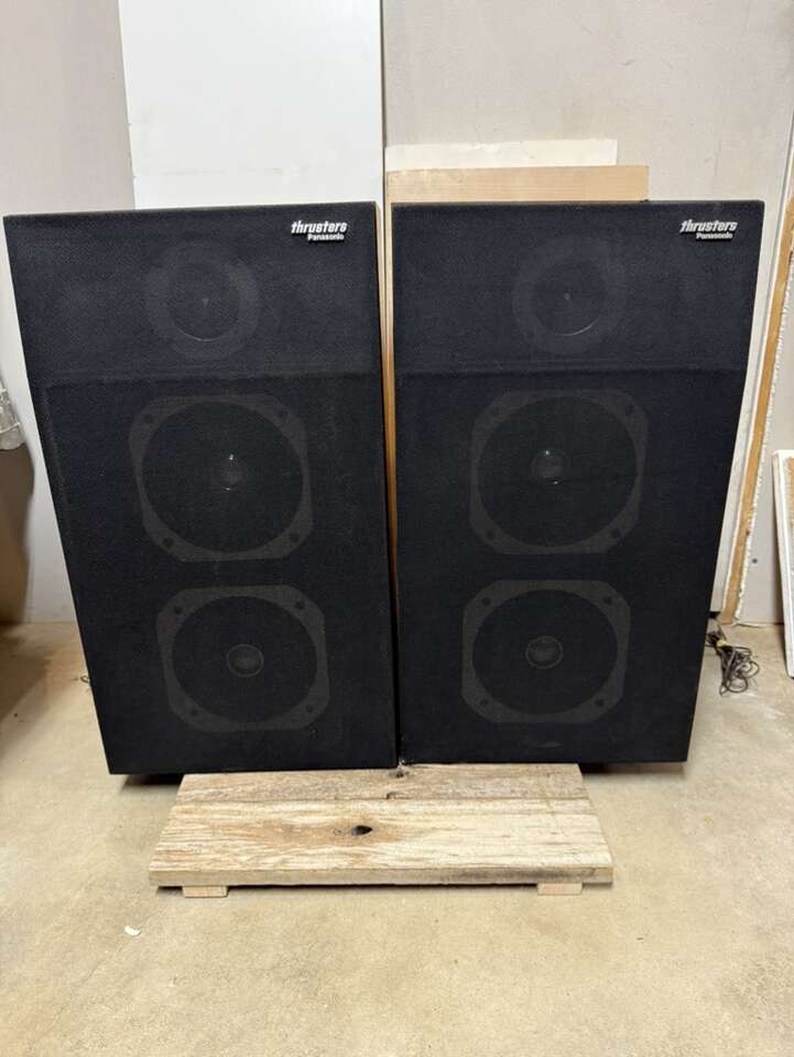 Vintage Panasonic Thrusters SB-380 Speakers