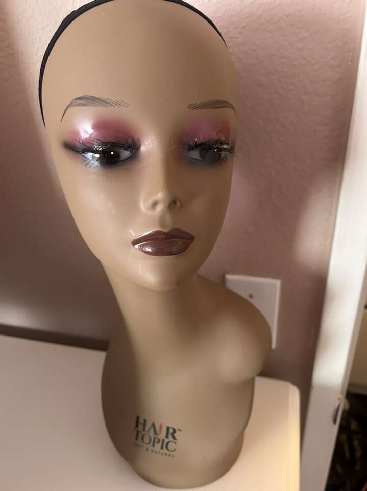 Female Mannequin Head Manikin