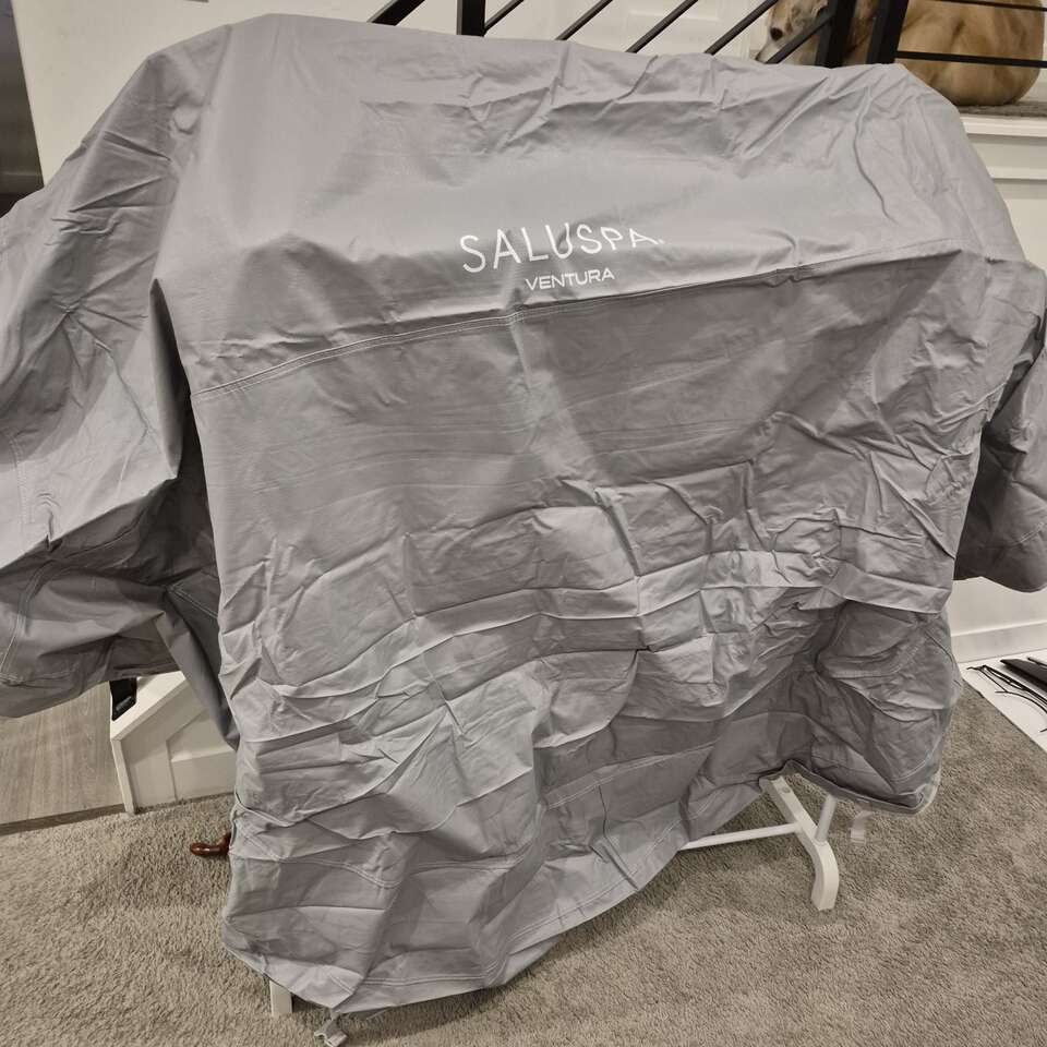 Cover for Saluspa Ventura hottub