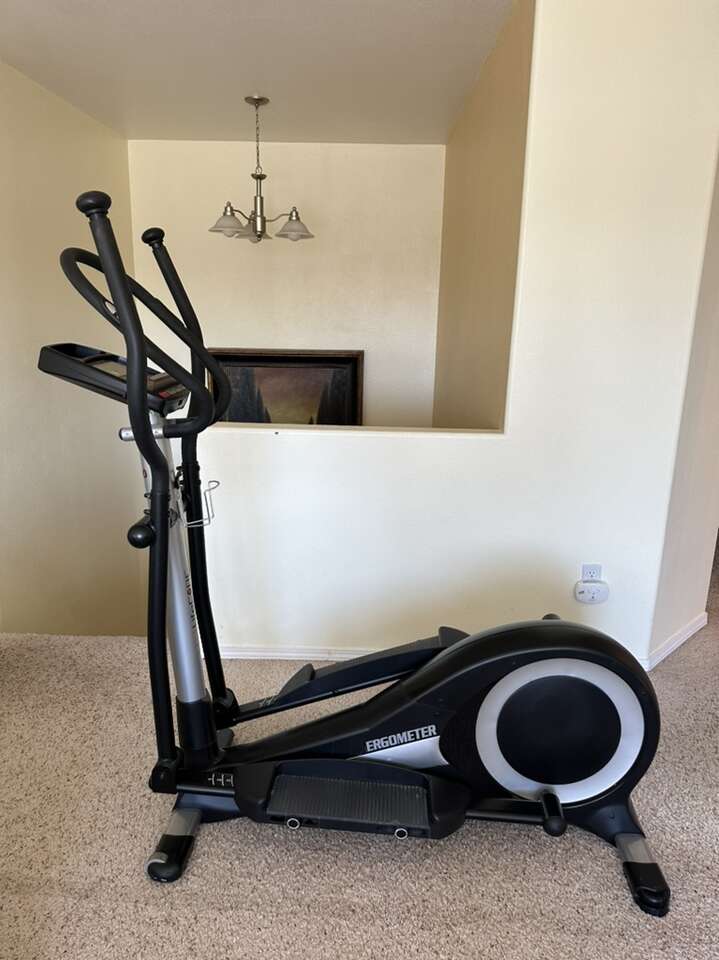 Infiniti st990 elliptical cross best sale trainer price