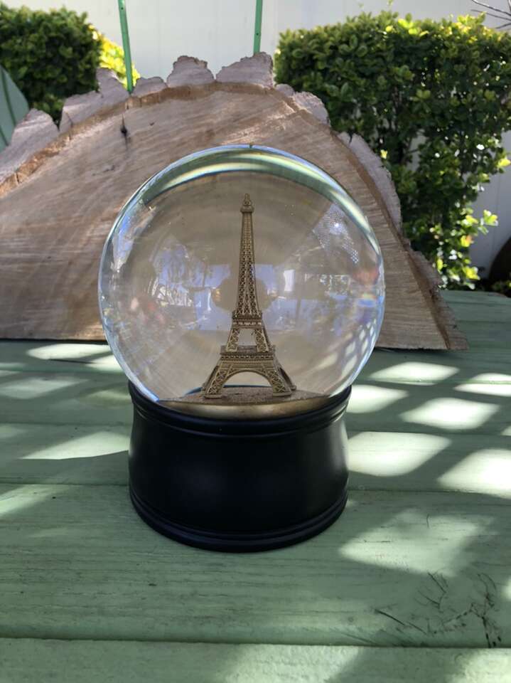 Eiffel Tower snow globe, Golden Glitter Inside.