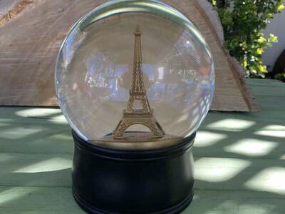 Eiffel Tower snow globe, Golden Glitter Inside.